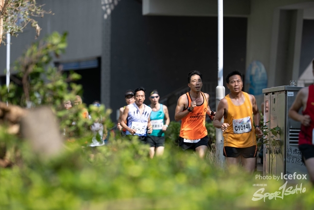 PB_Runner_TKO_0905-249