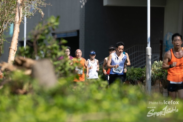 PB_Runner_TKO_0905-252