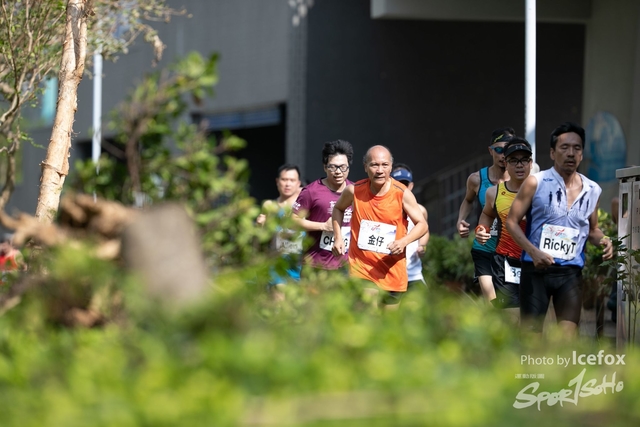 PB_Runner_TKO_0905-253