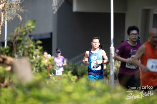 PB_Runner_TKO_0905-256