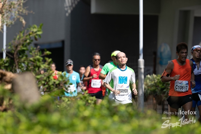 PB_Runner_TKO_0905-263