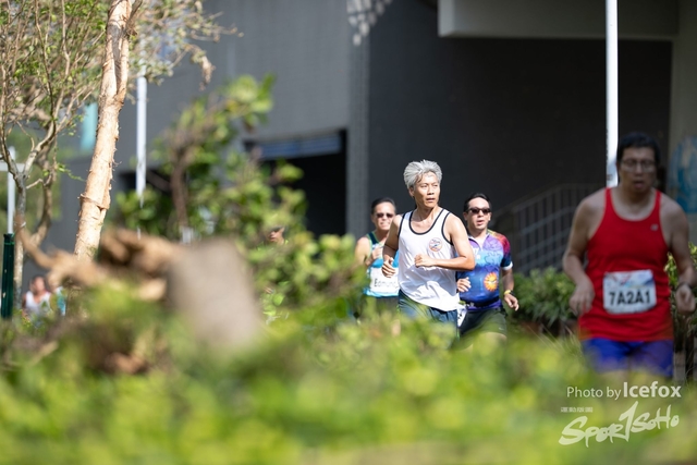 PB_Runner_TKO_0905-271