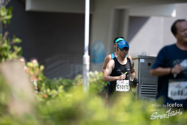 PB_Runner_TKO_0905-285