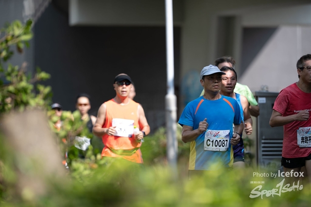 PB_Runner_TKO_0905-288