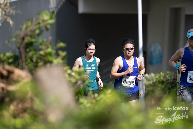 PB_Runner_TKO_0905-298