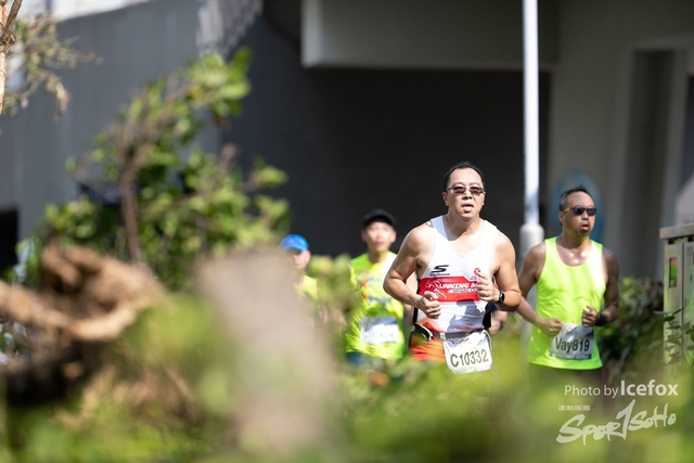 PB_Runner_TKO_0905-301