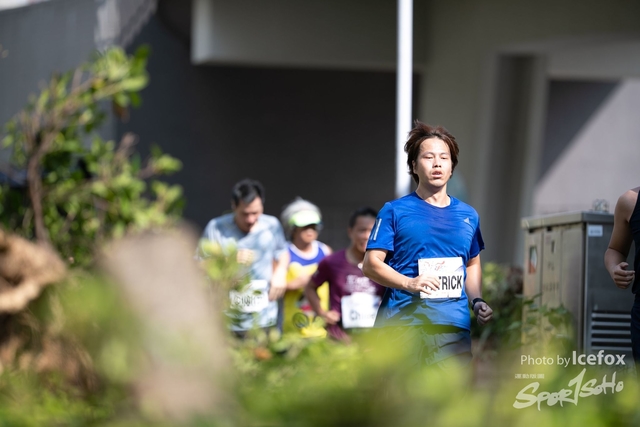 PB_Runner_TKO_0905-322