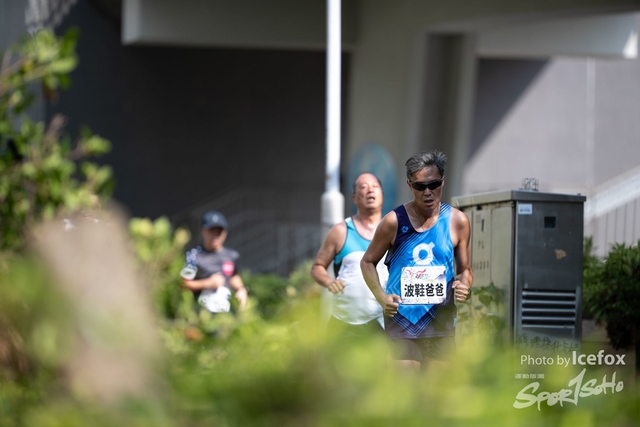 PB_Runner_TKO_0905-326