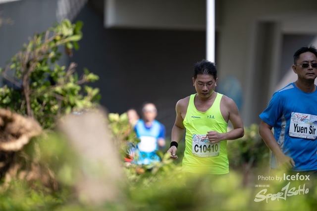 PB_Runner_TKO_0905-345