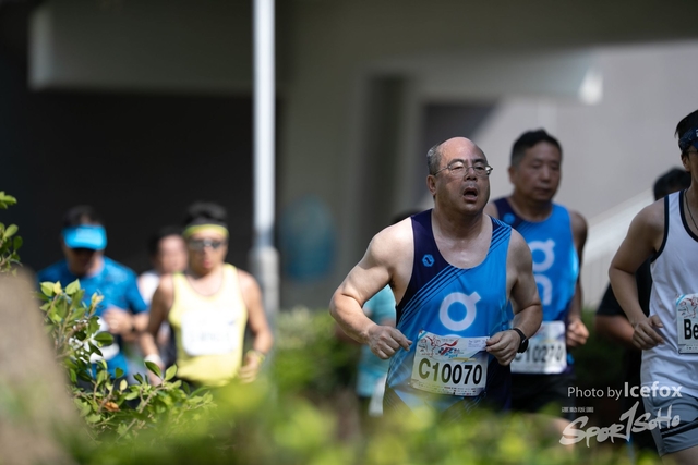 PB_Runner_TKO_0905-350