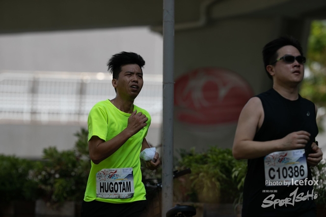 PB_Runner_TKO_0905-359