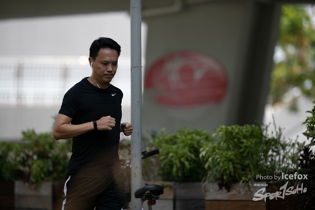 PB_Runner_TKO_0905-366