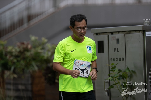 PB_Runner_TKO_0905-379