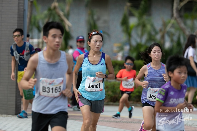 PB_Runner_TKO_1015-144