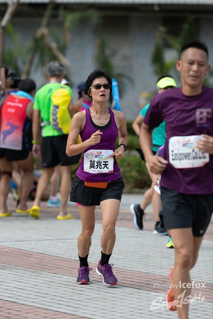 PB_Runner_TKO_1015-179