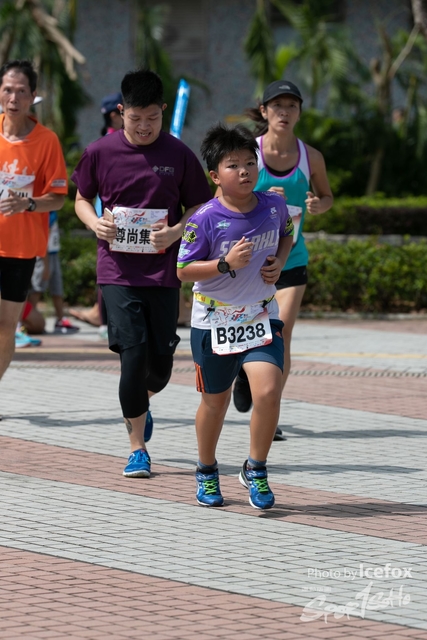PB_Runner_TKO_1015-202