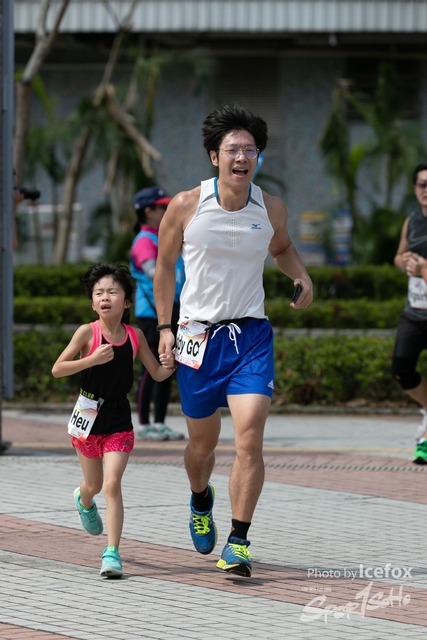 PB_Runner_TKO_1015-220