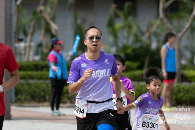 PB_Runner_TKO_1015-249