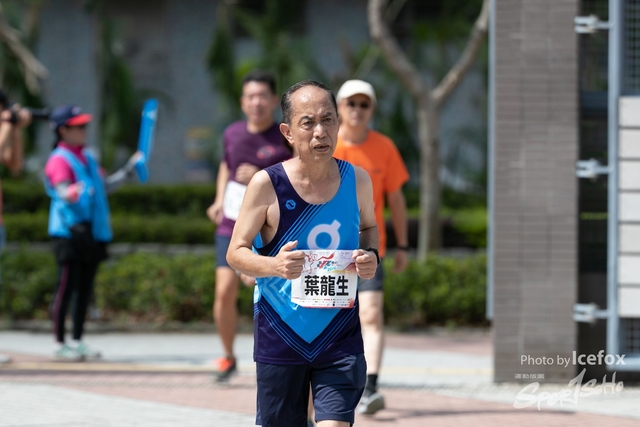 PB_Runner_TKO_1015-358