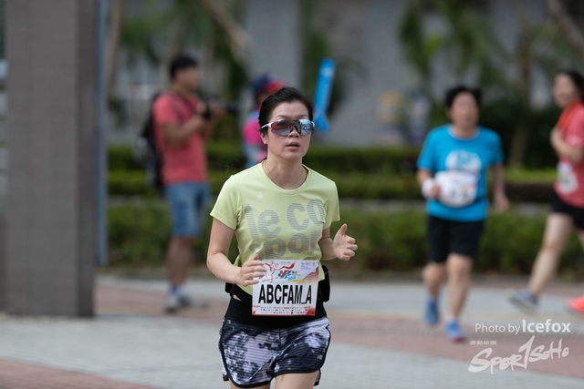 PB_Runner_TKO_1015-372
