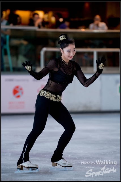 2018-10-04 Ice Skating 0323