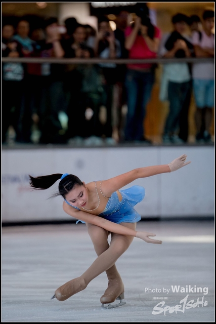 2018-10-04 Ice Skating 0335