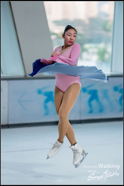 2018-10-04 Ice Skating 0500