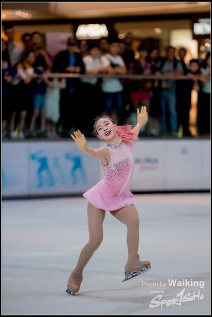 2018-10-04 Ice Skating 0522
