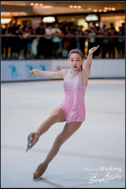 2018-10-04 Ice Skating 0523