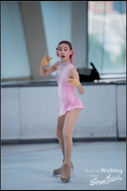 2018-10-04 Ice Skating 0524