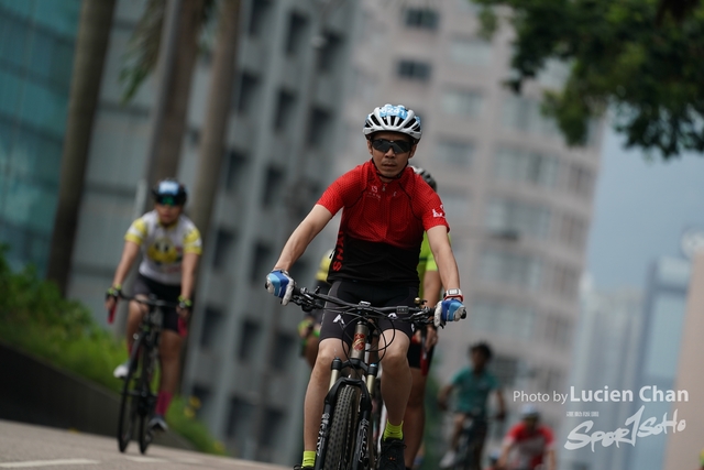 2018-10-15 30 km Ride Participants_Kowloon Park Drive-158