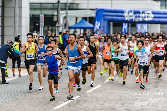 2018 Guy x Mizuno Run 0100