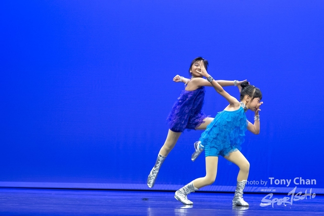 GroupDance_110