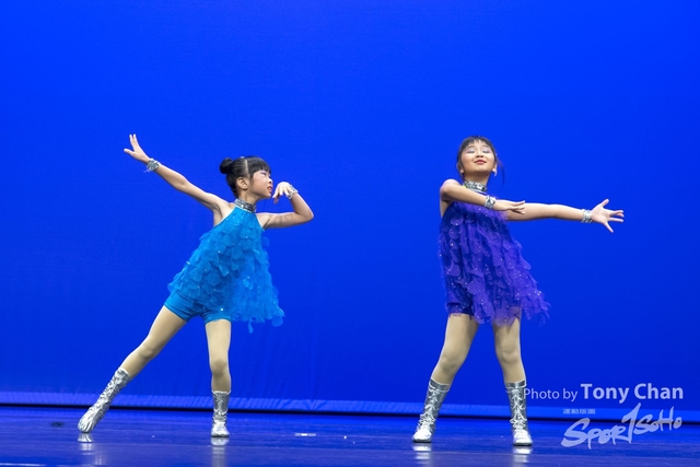 GroupDance_118