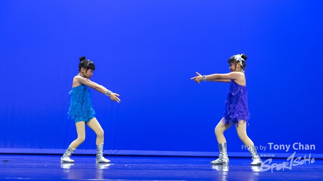 GroupDance_122