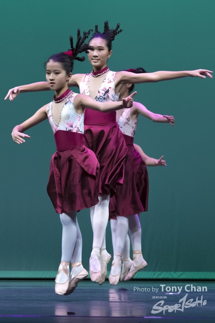 GroupDance_229