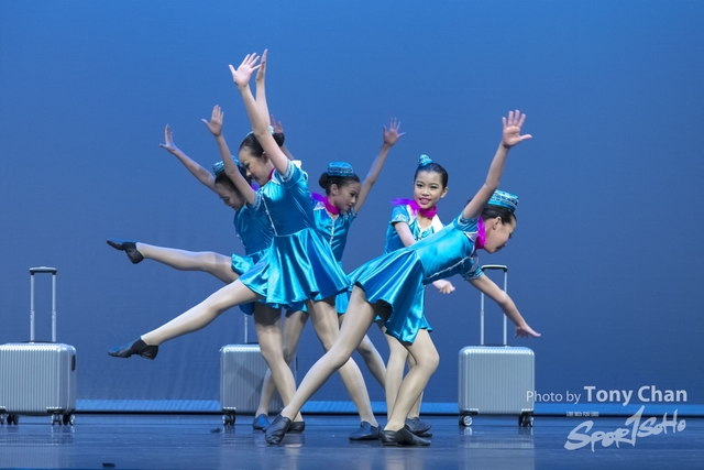 GroupDance_254