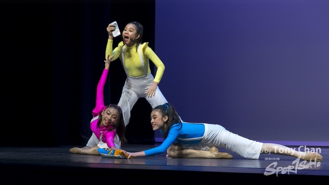 GroupDance_260