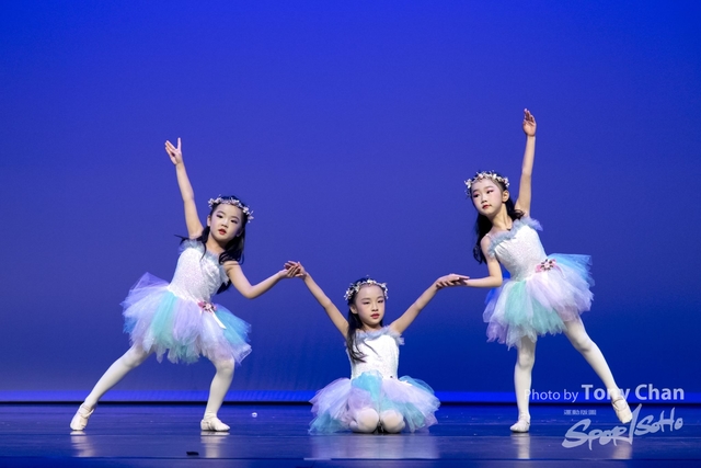GroupDance_293