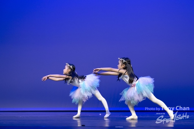 GroupDance_297