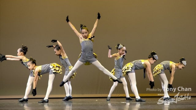 GroupDance_355