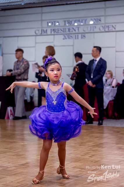 20181118dance 1073