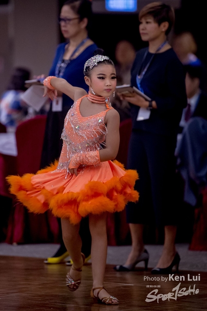 20181118dance 1086