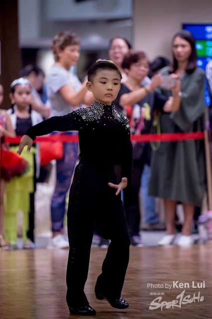 20181118dance 1096