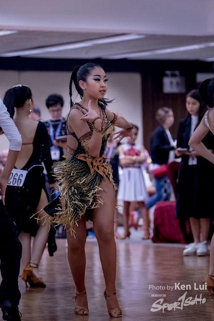 20181118dance 1575