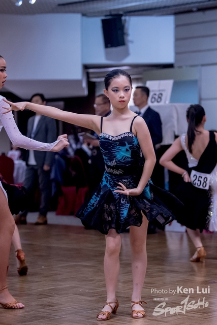 20181118dance 1578