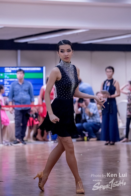 20181118dance 1677