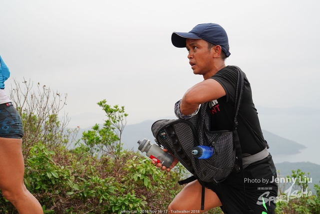 DSC09865L