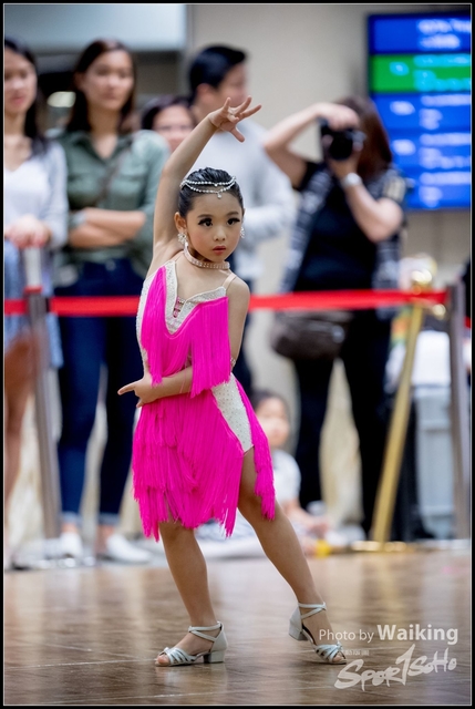 2018-11-18 Dance 0105
