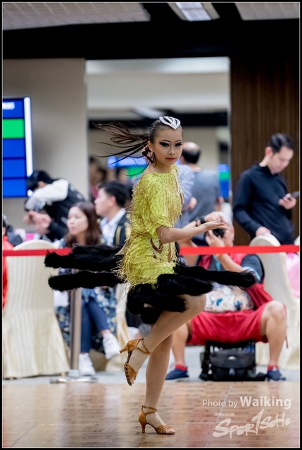 2018-11-18 Dance 1076